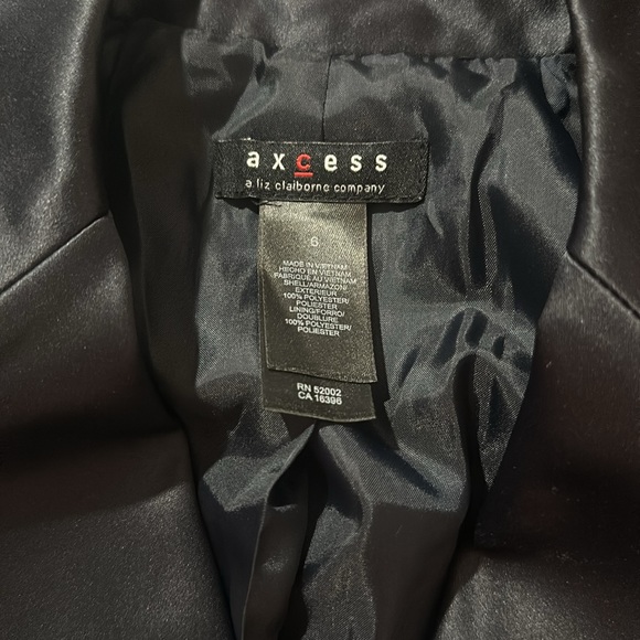AXCESS Button-front Jacket - Picture 7 of 15